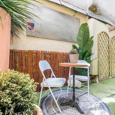 Les Deux Clefs Apartment